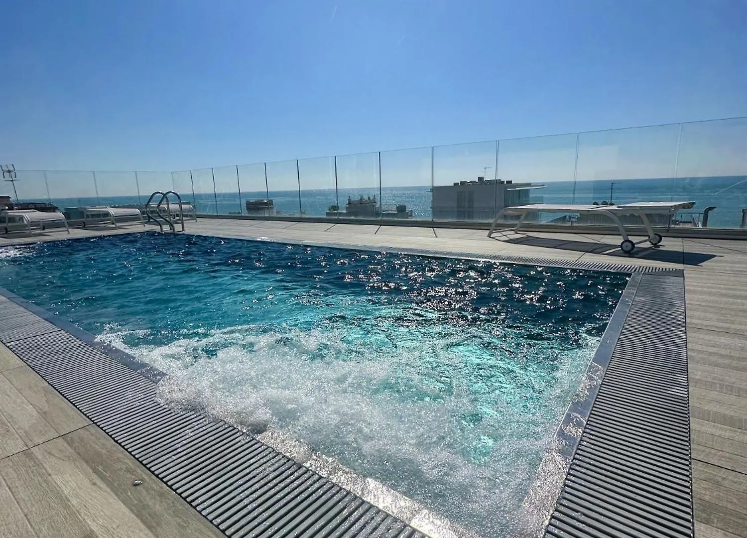 Apartment Vega Palace - Piscina Vista Mare In Attico, A Pochi Passi Dal Mare Lido di Jesolo Italy